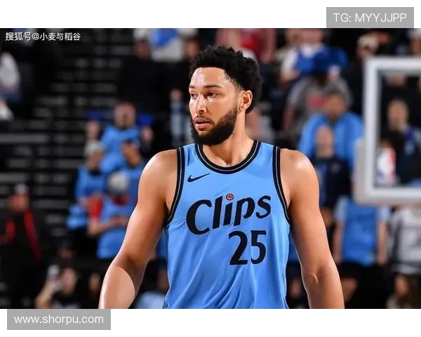 西蒙斯技术与创造力突出但速度较慢对抗能力稍显不足 西蒙斯技术与创造力突出但速度较慢对抗能力稍显不足