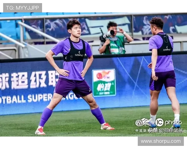 津门虎对阵三镇四外援齐上阵19岁王康首发阿代米替补登场 津门虎对阵三镇四外援齐上阵19岁王康首发阿代米替补登场