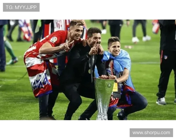 小西蒙尼弑旧主打入唯一进球 当选都灵1-0胜那不勒斯全场最佳 小西蒙尼弑旧主打入唯一进球 当选都灵1-0胜那不勒斯全场最佳